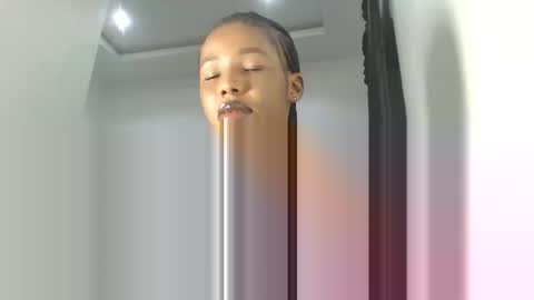 mamacita online show from 9, 10, 2025