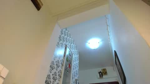 CATHERINE online show from 1, 12, 2025