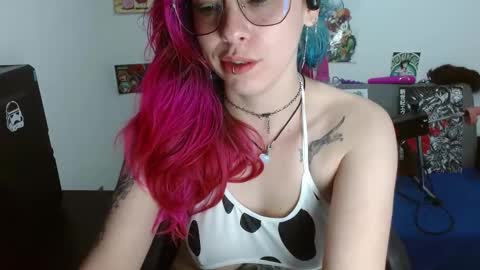 Snapshot of nat_lau chatting on 9, 2, 2026 Nat online show from 9, 2, 2026