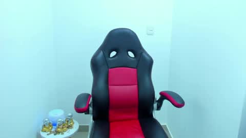 Snapshot of nata_gil19 chatting on 17, 4, 2026 Karo online show from 17, 4, 2026