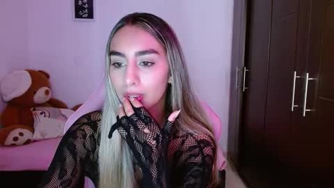 Snapshot of nata_p chatting on 27, 9, 2025 nata online show from 27, 9, 2025