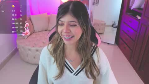 Snapshot of nataasha___ chatting on 17, 11, 2025 NATASHA online show from 17, 11, 2025