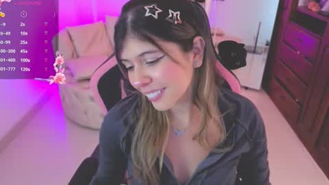 Snapshot of nataasha___ chatting on 28, 11, 2025 NATASHA online show from 28, 11, 2025