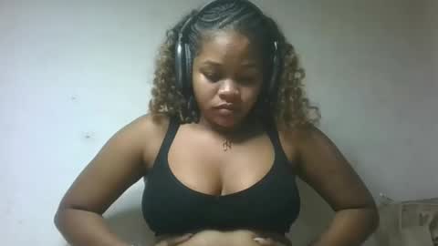natachazz online show from 7, 5, 2026