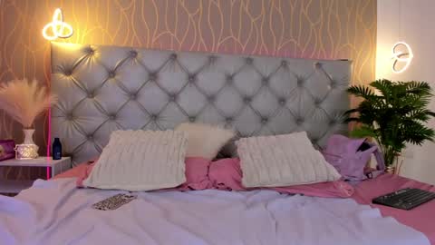 Snapshot of natalhy_ chatting on 25, 5, 2026 natalia online show from 25, 5, 2026