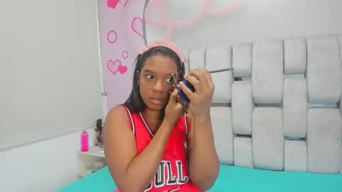Snapshot of natali___ chatting on 5, 2, 2025 NATALI KIDMAN online show from 5, 2, 2025