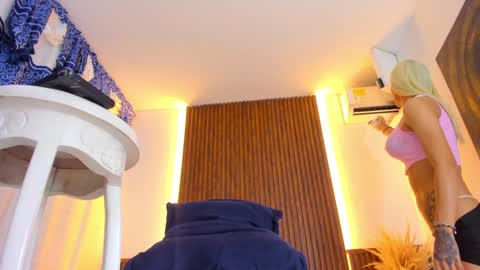 Snapshot of natali_sexbig chatting on 2, 2, 2025 natali online show from 2, 2, 2025
