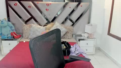 natalia5560 online show from 22, 10, 2025