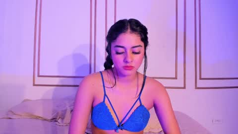 Naty  online show from 25, 1, 2025