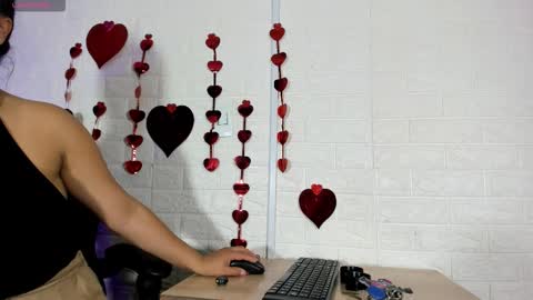 Natalia Kiss online show from 16, 2, 2026