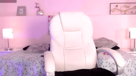Natalia online show from 5, 6, 2026