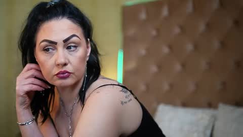 Snapshot of nataliareina chatting on 9, 2, 2025 Natalia online show from 9, 2, 2025