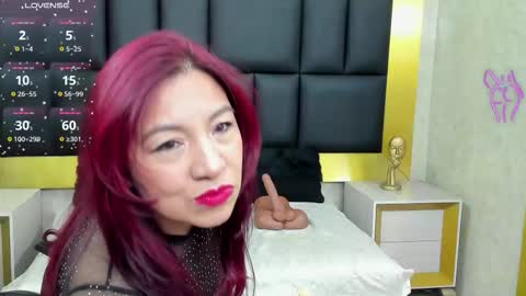 Snapshot of nataliaroush chatting on 23, 11, 2025 Natalia online show from 23, 11, 2025