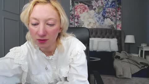 Natalie online show from 27, 1, 2025