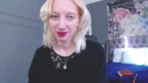 Natalie online show from 4, 2, 2025