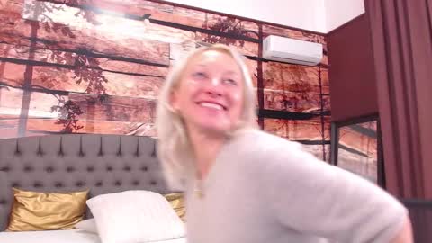 Natalie online show from 13, 10, 2025