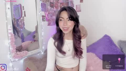 Snapshot of natalie_jaensen chatting on 10, 9, 2025 online show from 10, 9, 2025