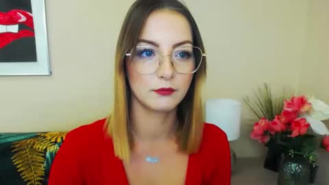 Snapshot of natalie_live chatting on 12, 2, 2025 NatalieSexy online show from 12, 2, 2025