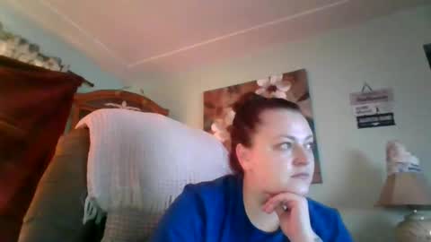 Natalie  online show from 2, 1, 2025