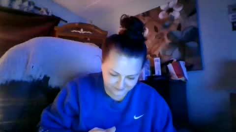 Natalie  online show from 25, 1, 2025