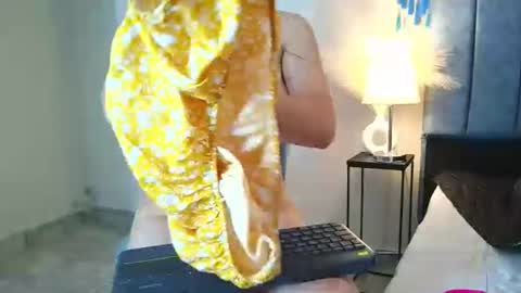 Nataly online show from 4, 2, 2026