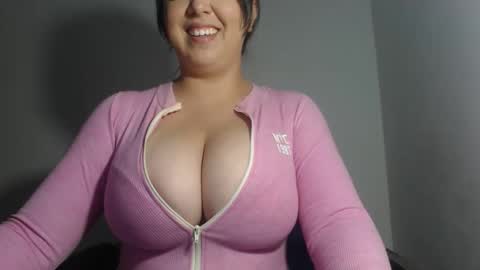 Snapshot of natasha9_ chatting on 25, 9, 2025 NATTY online show from 25, 9, 2025