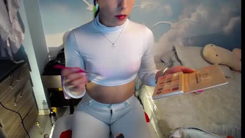Snapshot of natasha_bernett chatting on 13, 2, 2025 Natasha Bernett online show from 13, 2, 2025