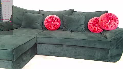 Naty  online show from 9, 2, 2025