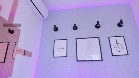 Snapshot of natasha_harpper chatting on 21, 11, 2025 Natasha online show from 21, 11, 2025