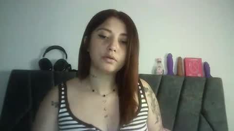Snapshot of natasha_kein chatting on 28, 5, 2026 natalia online show from 28, 5, 2026