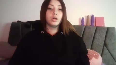 Snapshot of natasha_kein chatting on 4, 6, 2026 natalia online show from 4, 6, 2026