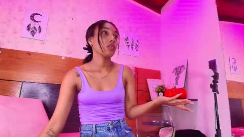 Snapshot of natasha_luna_ chatting on 27, 2, 2025 Natasha online show from 27, 2, 2025