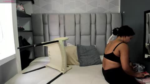 Snapshot of natasha_rose__ chatting on 16, 9, 2025 N A T A S H A online show from 16, 9, 2025