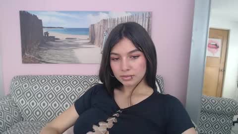 Snapshot of natasha_stern chatting on 22, 4, 2026 Natasha online show from 22, 4, 2026