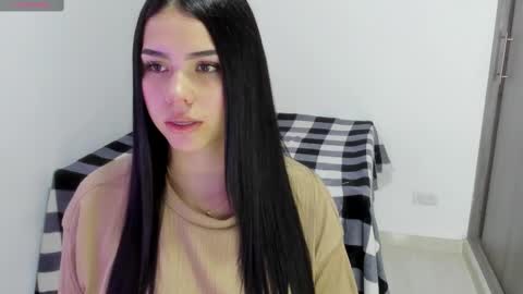 Snapshot of natasha_su chatting on 11, 2, 2025 Natalia online show from 11, 2, 2025