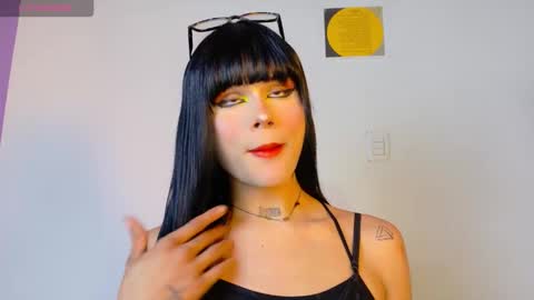 Natahsa  online show from 28, 9, 2025