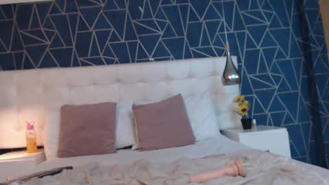 natashabrinkley online show from 9, 10, 2025