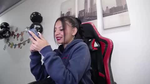 Natashax  online show from 21, 10, 2025