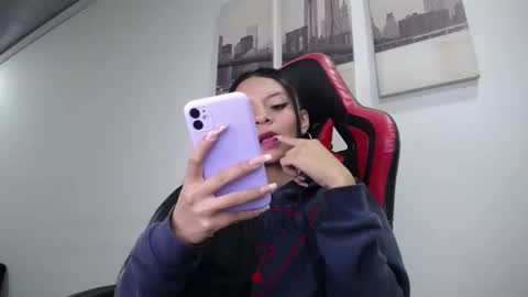 Natashax  online show from 15, 11, 2025