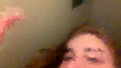natashophiax online show from 9, 4, 2026