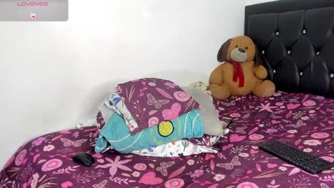 Snapshot of natassha_brown chatting on 10, 1, 2025 Natassha online show from 10, 1, 2025