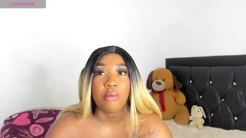 Snapshot of natassha_brown chatting on 14, 2, 2025 Natassha online show from 14, 2, 2025