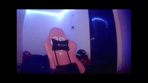 Snapshot of nath_hotboy666 chatting on 11, 10, 2025 nath_hotboy666 online show from 11, 10, 2025