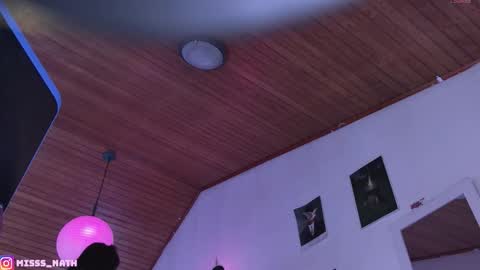 Nathalia  online show from 20, 11, 2025