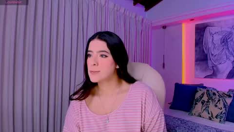 Snapshot of nathalie_rivers chatting on 1, 10, 2025 NATHALIE online show from 1, 10, 2025