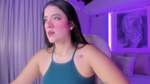 Snapshot of nathalie_rivers chatting on 18, 10, 2025 NATHALIE online show from 18, 10, 2025