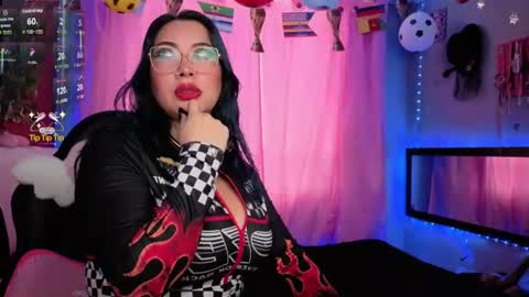 Snapshot of nathalie_zanettii chatting on 2, 7, 2026 Nathalie online show from 2, 7, 2026