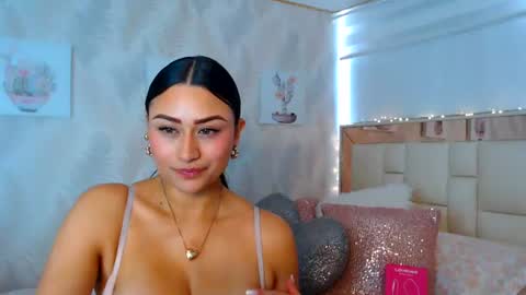 Nathalie Rose online show from 24, 6, 2026