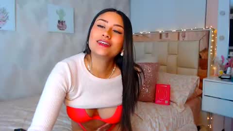 Nathalie Rose online show from 12, 7, 2026
