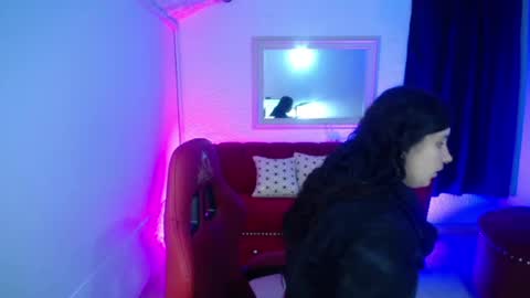 Snapshot of nathaly_low chatting on 8, 6, 2026 nathaly low online show from 8, 6, 2026